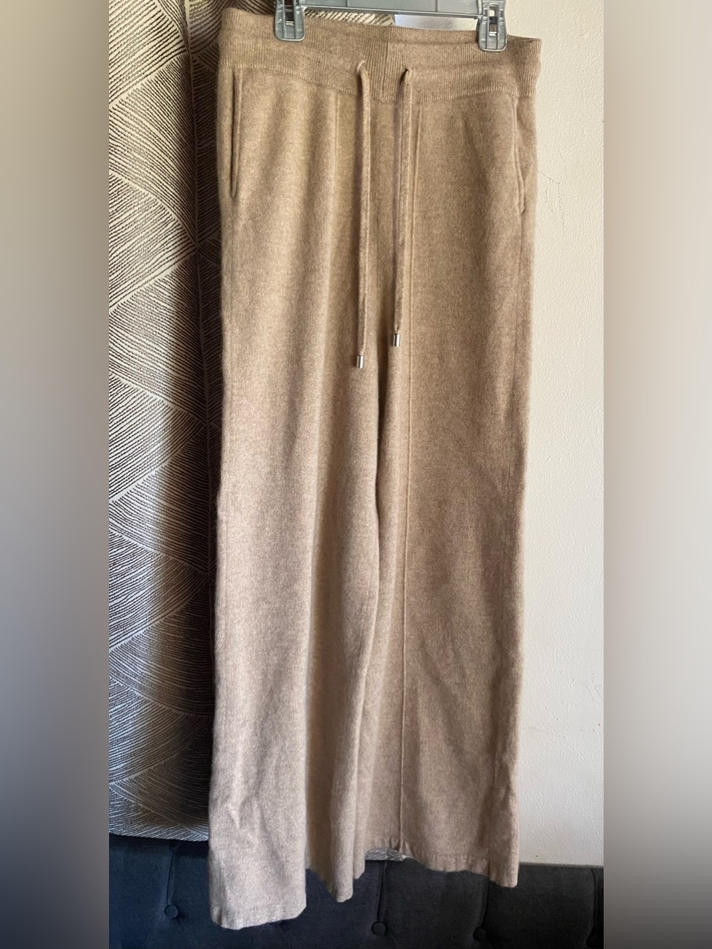 Lilysilk Fluid 100% Cashmere Sweatpants Light Brown Drawstring Sz Small - Picture 5 of 16